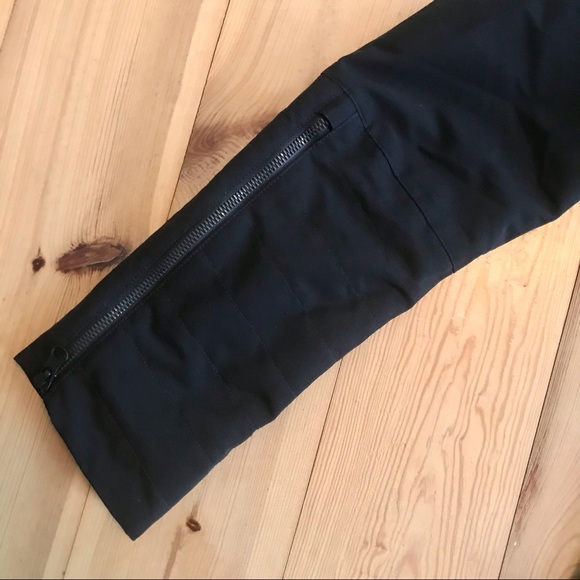 Women’s Volcom Fawn Jacket - Picture 9 of 11